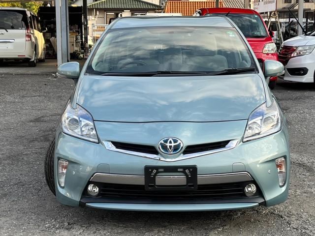 プリウスＰＨＶ Ｓ　ＥＴＣ　クリアランスソナー　バックカメラ　ナビ　ＴＶ　アルミホイール　オートライト　ＨＩＤ　ＣＶＴ　電動格納ミラー　盗難防止システム　Ｂｌｕｅｔｏｏｔｈ　衝突安全ボディ　ＡＢＳ　エアコン（12枚目）