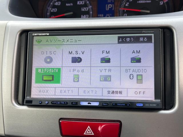 ムーヴ カスタム　ＲＳ　４ＷＤ　ナビ　ＴＶ　オートライト　スマートキー　ベンチシート　ＣＶＴ　盗難防止システム　ＡＢＳ　ＣＤ　ミュージックプレイヤー接続可　アルミホイール　衝突安全ボディ　エアコン（5枚目）