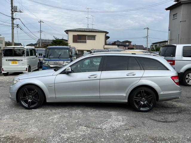 Ｃクラスステーションワゴン Ｃ２００コンプレッサーワゴン　エレガンス　バックカメラ　ナビ　オートクルーズコントロール　アルミホイール　ＨＩＤ　ＡＴ　盗難防止システム　ルーフレール　ＡＢＳ　ＣＤ　エアコン　パワーステアリング　パワーウィンドウ　運転席エアバッグ（19枚目）