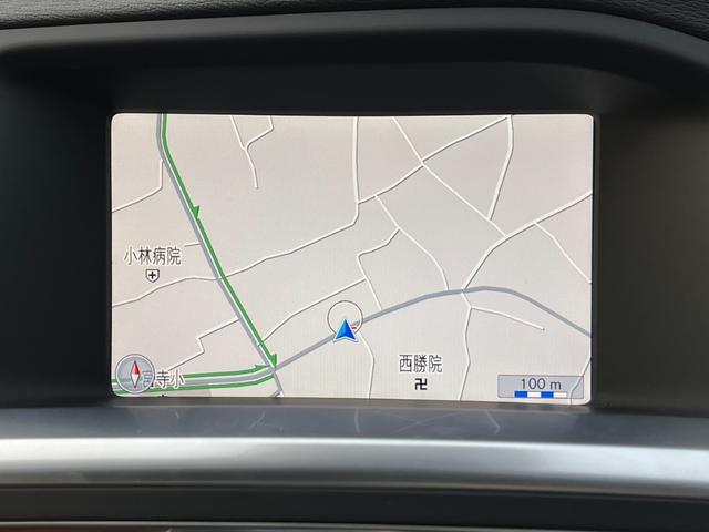 Ｓ６０ ドライブｅ　クリアランスソナー　オートクルーズコントロール　ナビ　アルミホイール　ＡＴ　シートヒーター　スマートキー　盗難防止システム　パワーシート　ＣＤ　ＡＢＳ　エアコン　パワーステアリング　パワーウィンドウ（4枚目）