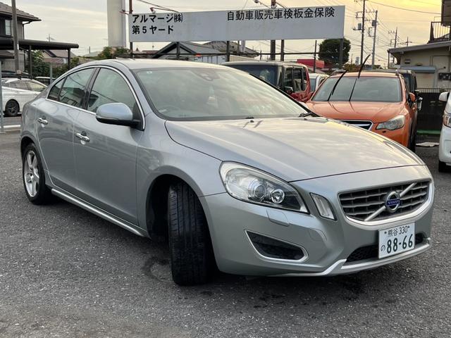 Ｓ６０ ドライブｅ　クリアランスソナー　オートクルーズコントロール　ナビ　アルミホイール　ＡＴ　シートヒーター　スマートキー　盗難防止システム　パワーシート　ＣＤ　ＡＢＳ　エアコン　パワーステアリング　パワーウィンドウ（16枚目）