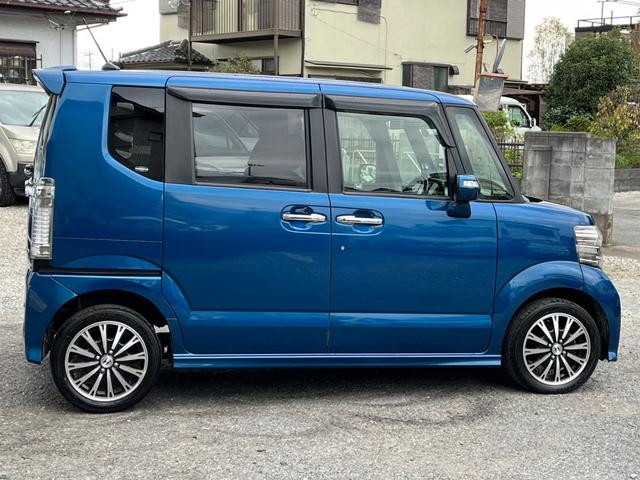 Ｎ－ＢＯＸカスタム Ｇ・ターボパッケージ　４ＷＤ　バックカメラ　両側電動スライドドア　ナビ　ＴＶ　クリアランスソナー　オートクルーズコントロール　オートライト　ＨＩＤ　スマートキー　アイドリングストップ　電動格納ミラー　ベンチシート　ターボ（15枚目）