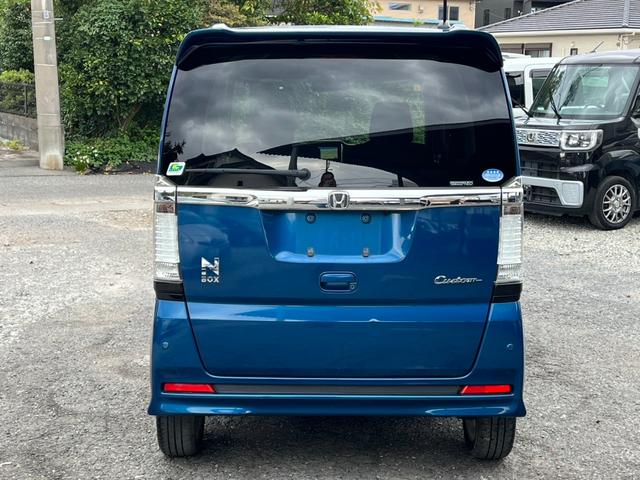 Ｎ－ＢＯＸカスタム Ｇ・ターボパッケージ　４ＷＤ　バックカメラ　両側電動スライドドア　ナビ　ＴＶ　クリアランスソナー　オートクルーズコントロール　オートライト　ＨＩＤ　スマートキー　アイドリングストップ　電動格納ミラー　ベンチシート　ターボ（17枚目）