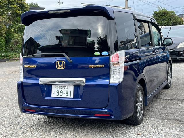 ステップワゴンスパーダ Ｓ　バックカメラ　ナビ　ＴＶ　両側電動スライドドア　オートライト　ＨＩＤ　スマートキー　ＣＶＴ　アルミホイール　ＣＤ　ＤＶＤ再生　盗難防止システム　衝突安全ボディ　ＡＢＳ　エアコン　パワーステアリング（18枚目）