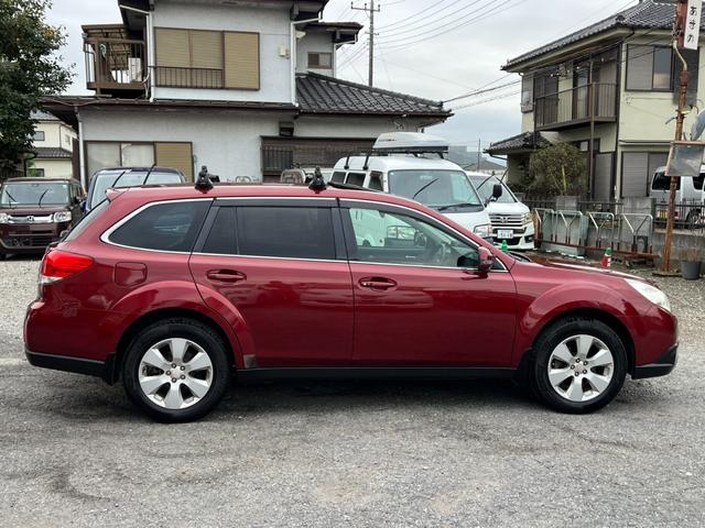 レガシィアウトバック ２．５ｉ　Ｌパッケージ　４ＷＤ　ドライブレコーダー　ＥＴＣ　バックカメラ　サンルーフ　ナビ　ＴＶ　オートライト　ＨＩＤ　アルミホイール　スマートキー　電動格納ミラー　ＣＶＴ　盗難防止システム　衝突安全ボディ（16枚目）
