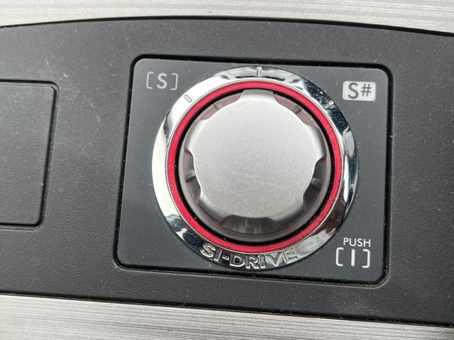 レガシィアウトバック ２．５ｉ　Ｌパッケージ　４ＷＤ　ドライブレコーダー　ＥＴＣ　バックカメラ　サンルーフ　ナビ　ＴＶ　オートライト　ＨＩＤ　アルミホイール　スマートキー　電動格納ミラー　ＣＶＴ　盗難防止システム　衝突安全ボディ（29枚目）