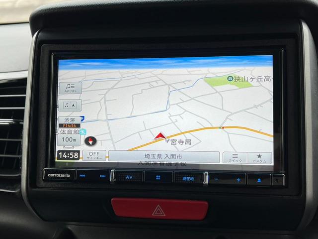 Ｎ－ＢＯＸカスタム Ｇ・ターボパッケージ　４ＷＤ　バックカメラ　両側電動スライドドア　ナビ　ＴＶ　オートクルーズコントロール　ＨＩＤ　スマートキー　アイドリングストップ　ベンチシート　ＣＶＴ　盗難防止システム　ＡＢＳ　ＥＳＣ　ＣＤ　ＵＳＢ（4枚目）