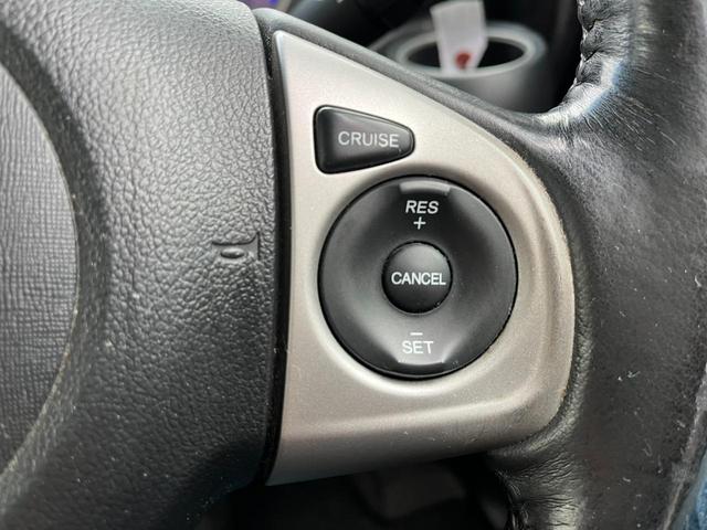 Ｎ－ＢＯＸカスタム Ｇ・ターボパッケージ　４ＷＤ　バックカメラ　両側電動スライドドア　ナビ　ＴＶ　オートクルーズコントロール　ＨＩＤ　スマートキー　アイドリングストップ　ベンチシート　ＣＶＴ　盗難防止システム　ＡＢＳ　ＥＳＣ　ＣＤ　ＵＳＢ（7枚目）