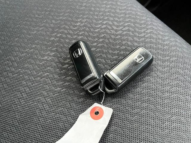 Ｎ－ＢＯＸカスタム Ｇ・ターボパッケージ　４ＷＤ　バックカメラ　両側電動スライドドア　ナビ　ＴＶ　オートクルーズコントロール　ＨＩＤ　スマートキー　アイドリングストップ　ベンチシート　ＣＶＴ　盗難防止システム　ＡＢＳ　ＥＳＣ　ＣＤ　ＵＳＢ（9枚目）