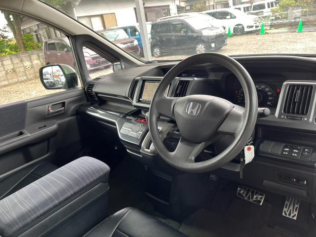 ステップワゴン G Lパッケージ バックカメラ ナビ TV 両側電動スライドドア キーレスエントリー 3列シート CVT アルミホイール CD USB 盗難防止システム 衝突安全ボディ ABS エアコン(3枚目)