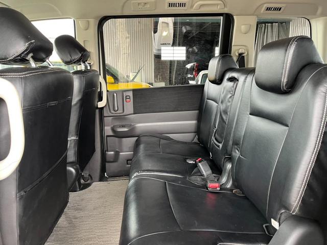 ステップワゴン G Lパッケージ バックカメラ ナビ TV 両側電動スライドドア キーレスエントリー 3列シート CVT アルミホイール CD USB 盗難防止システム 衝突安全ボディ ABS エアコン(27枚目)