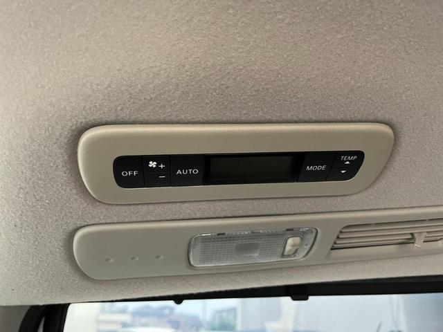 セレナ ハイウェイスター Sエディション 4WD バックカメラ ナビ TV オートクルーズコントロール 衝突被害軽減システム 両側スライド・片側電動 オートライト スマートキー 3列シート CVT アルミホイール CD USB(12枚目)