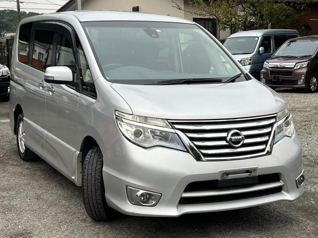 セレナ ハイウェイスター Sエディション 4WD バックカメラ ナビ TV オートクルーズコントロール 衝突被害軽減システム 両側スライド・片側電動 オートライト スマートキー 3列シート CVT アルミホイール CD USB(14枚目)