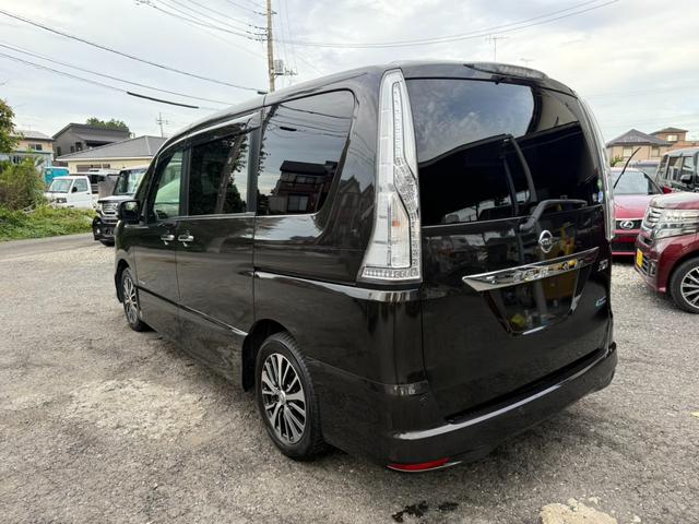 セレナ ハイウェイスターＳ－ＨＶアドバンスドセーフティパック　全周囲カメラ　クリアランスソナー　オートクルーズコントロール　レーンアシスト　衝突被害軽減システム　両側電動スライドドア　スマートキー　アイドリングストップ　電動格納ミラー　３列シート　ウォークスルー（18枚目）