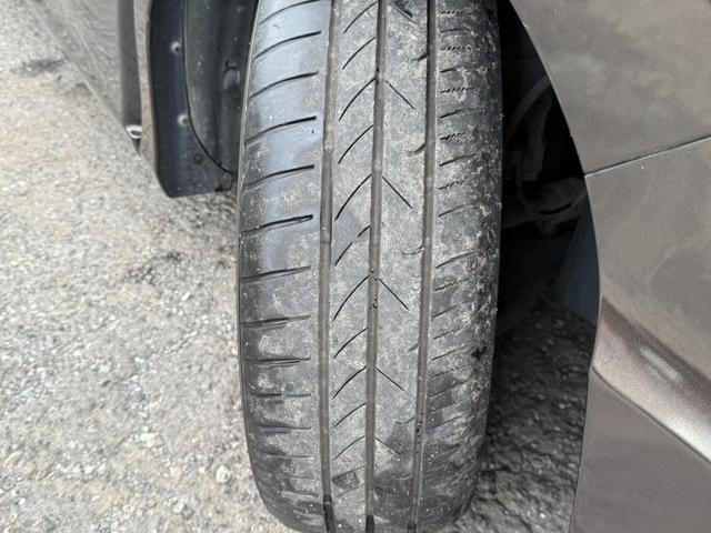 セレナ ハイウェイスターＳ－ＨＶアドバンスドセーフティパック　全周囲カメラ　クリアランスソナー　オートクルーズコントロール　レーンアシスト　衝突被害軽減システム　両側電動スライドドア　スマートキー　アイドリングストップ　電動格納ミラー　３列シート　ウォークスルー（22枚目）