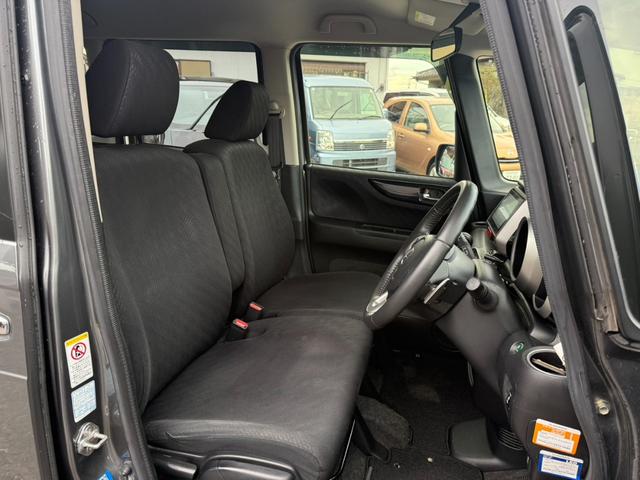 N-BOXカスタム G ターボSSパッケージ 4WD バックカメラ 両側電動スライドドア ナビ TV オートクルーズコントロール 衝突被害軽減システム HID スマートキー アイドリングストップ シートヒーター ベンチシート CVT(9枚目)