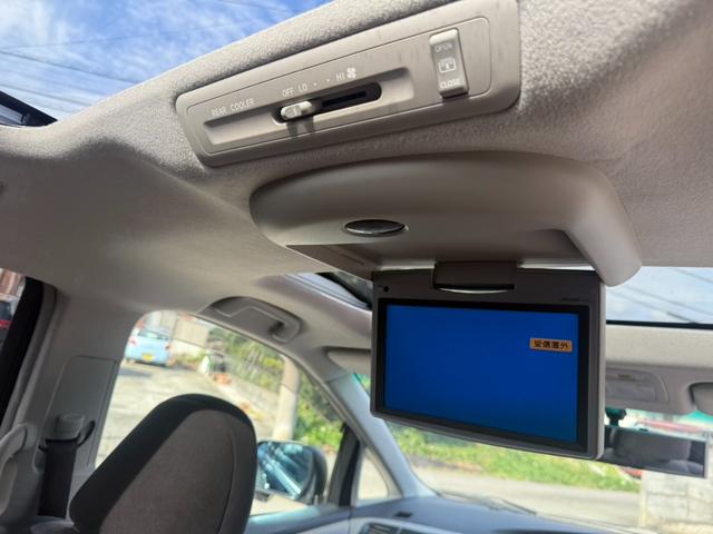 エスティマ アエラス Sパッケージ ETC バックカメラ ナビ TV 両側電動スライドドア HID スマートキー 電動格納ミラー 後席モニター 3列シート ウォークスルー CVT アルミホイール CD DVD再生(11枚目)
