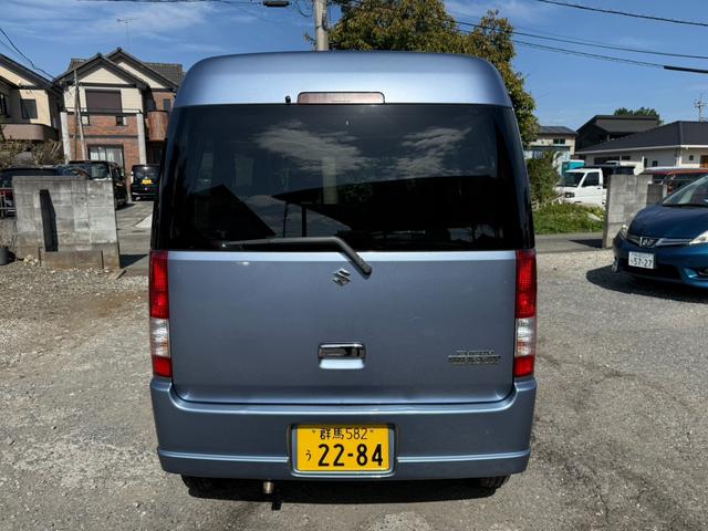 エブリイワゴン ＪＰターボ　４ＷＤ　ＥＴＣ　両側スライドドア　キーレスエントリー　シートヒーター　ＡＴ　盗難防止システム　ＡＢＳ　ＣＤ　アルミホイール　衝突安全ボディ　エアコン　パワーステアリング　パワーウィンドウ（18枚目）