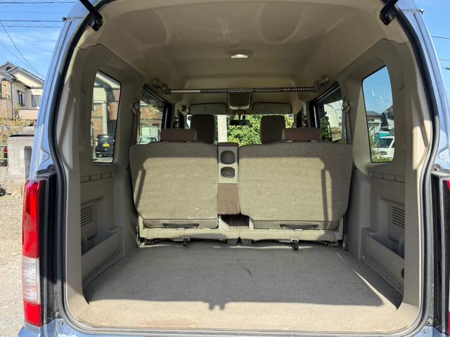 エブリイワゴン ＪＰターボ　４ＷＤ　ＥＴＣ　両側スライドドア　キーレスエントリー　シートヒーター　ＡＴ　盗難防止システム　ＡＢＳ　ＣＤ　アルミホイール　衝突安全ボディ　エアコン　パワーステアリング　パワーウィンドウ（20枚目）
