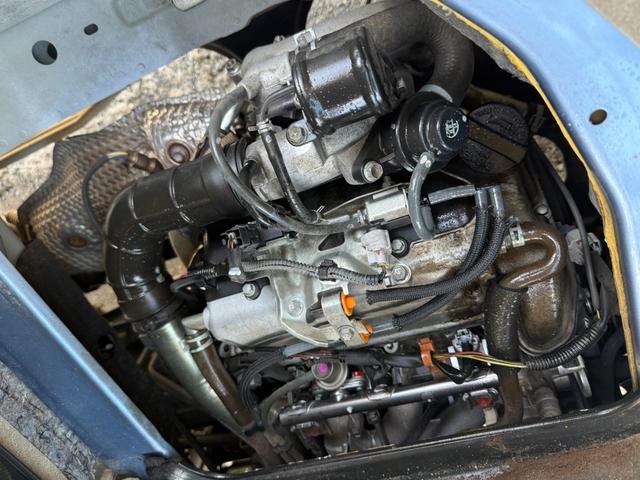 エブリイワゴン ＪＰターボ　４ＷＤ　ＥＴＣ　両側スライドドア　キーレスエントリー　シートヒーター　ＡＴ　盗難防止システム　ＡＢＳ　ＣＤ　アルミホイール　衝突安全ボディ　エアコン　パワーステアリング　パワーウィンドウ（23枚目）