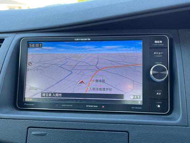 アイシス プラタナ　Ｖセレクション　４ＷＤ　バックカメラ　ナビ　ＴＶ　両側電動スライドドア　オートライト　ＨＩＤ　スマートキー　３列シート　ＣＶＴ　アルミホイール　ＣＤ　ＵＳＢ（4枚目）