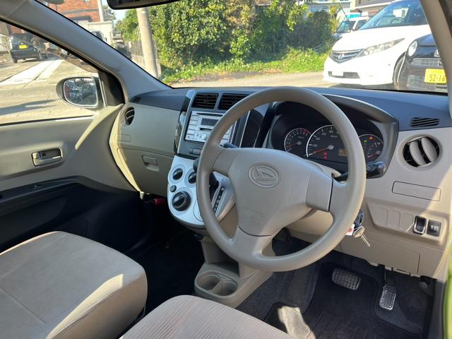 ミラ Xリミテッド ER キーレスエントリー CVT 盗難防止システム ABS CD MD ミュージックプレイヤー接続可 衝突安全ボディ エアコン パワーステアリング パワーウィンドウ(3枚目)