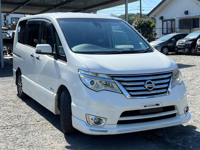 セレナ ハイウェイスターG S-ハイブリッド バックカメラ ナビ TV オートクルーズコントロール 衝突被害軽減システム 両側電動スライドドア オートライト スマートキー 電動格納ミラー 3列シート CVT アルミホイール USB(14枚目)