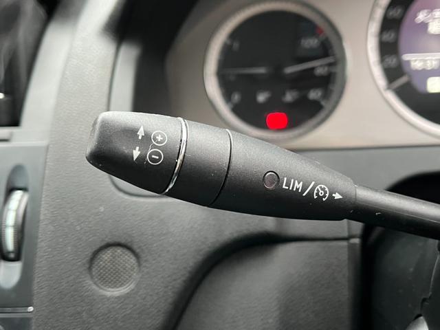 Cクラスステーションワゴン C200コンプレッサーステーションワゴン バックカメラ ナビ TV オートクルーズコントロール アルミホイール キーレスエントリー AT 盗難防止システム ルーフレール ABS エアコン パワーステアリング パワーウィンドウ(9枚目)