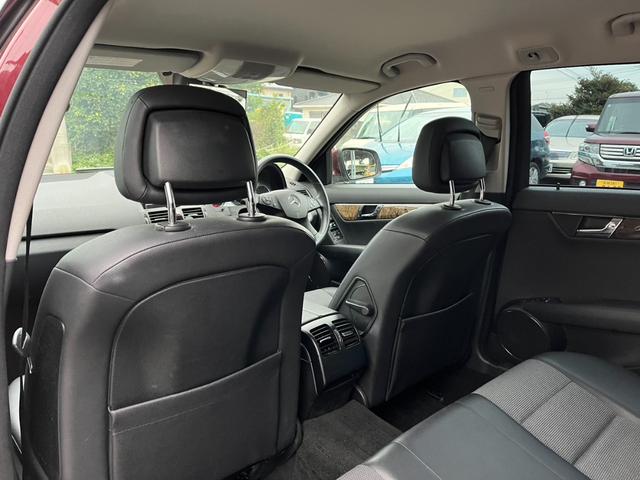 Cクラスステーションワゴン C200コンプレッサーステーションワゴン バックカメラ ナビ TV オートクルーズコントロール アルミホイール キーレスエントリー AT 盗難防止システム ルーフレール ABS エアコン パワーステアリング パワーウィンドウ(25枚目)