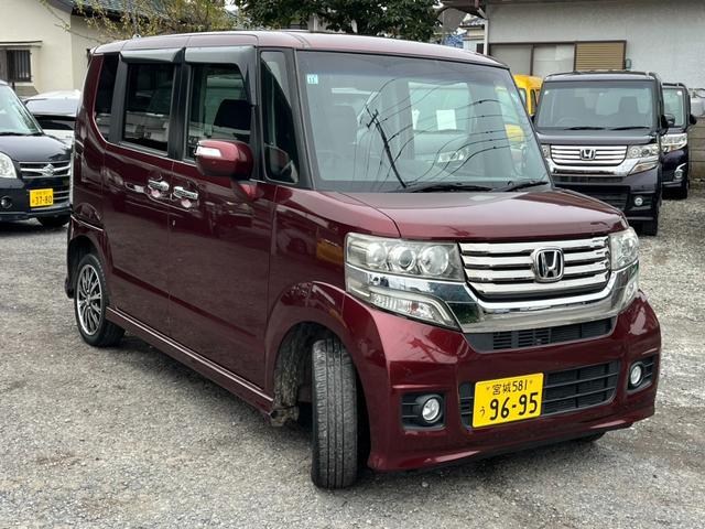 Ｎ－ＢＯＸカスタム Ｇ　ターボＳＳパッケージ　４ＷＤ　バックカメラ　両側電動スライドドア　ナビ　ＴＶ　オートクルーズコントロール　オートライト　ＨＩＤ　スマートキー　アイドリングストップ　ベンチシート　ＣＶＴ　盗難防止システム　ＡＢＳ　ＥＳＣ（14枚目）