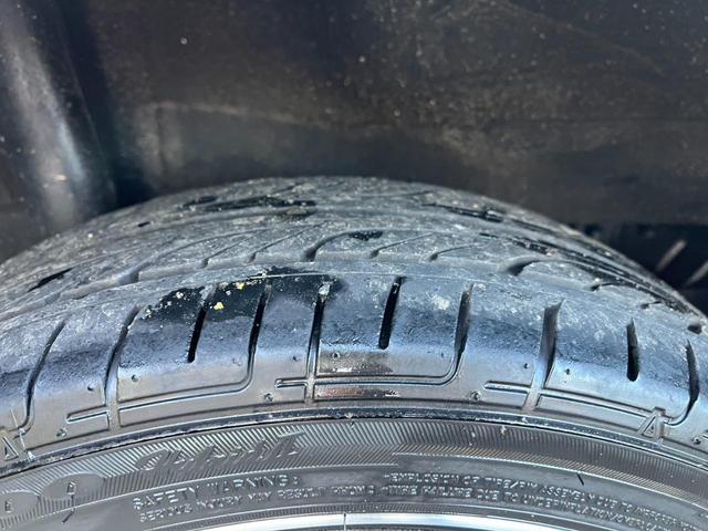 この度は当店のお車をご覧になっていただき、誠にありがとうございます。ぜひじっくりとご検討下さい。気軽にお問合せ・お見積りお待ちしております。