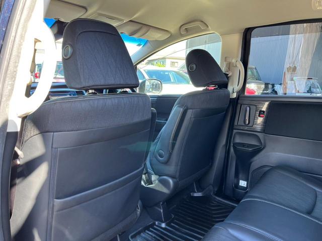 オデッセイ アブソルート 4WD ETC バックカメラ ナビ オートクルーズコントロール 衝突被害軽減システム 両側電動スライドドア オートライト LEDヘッドランプ スマートキー アイドリングストップ 3列シート CVT(27枚目)