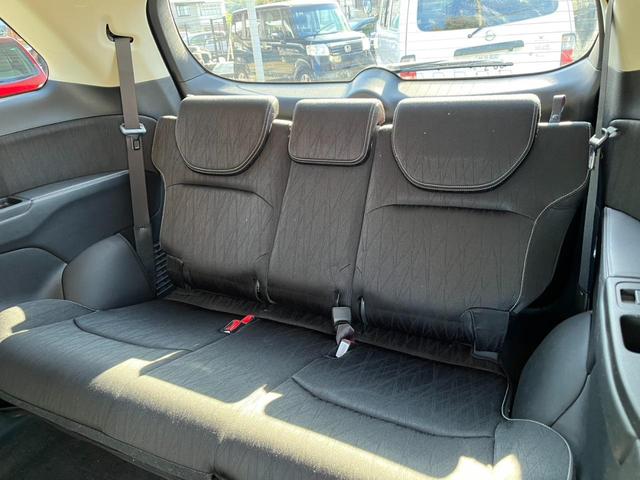 オデッセイ アブソルート 4WD ETC バックカメラ ナビ オートクルーズコントロール 衝突被害軽減システム 両側電動スライドドア オートライト LEDヘッドランプ スマートキー アイドリングストップ 3列シート CVT(32枚目)