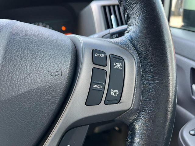 ステップワゴン G コンフォートセレクション バックカメラ ナビ TV クリアランスソナー オートクルーズコントロール 両側電動スライドドア オートライト HID スマートキー アイドリングストップ CVT アルミホイール CD DVD再生(9枚目)