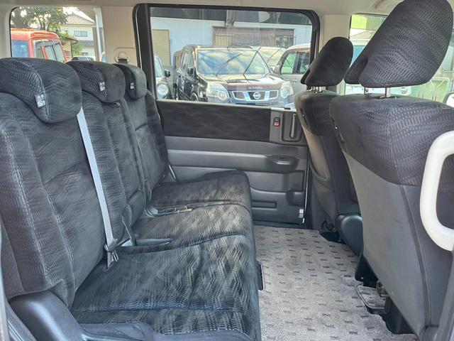 ステップワゴン G コンフォートセレクション バックカメラ ナビ TV クリアランスソナー オートクルーズコントロール 両側電動スライドドア オートライト HID スマートキー アイドリングストップ CVT アルミホイール CD DVD再生(28枚目)