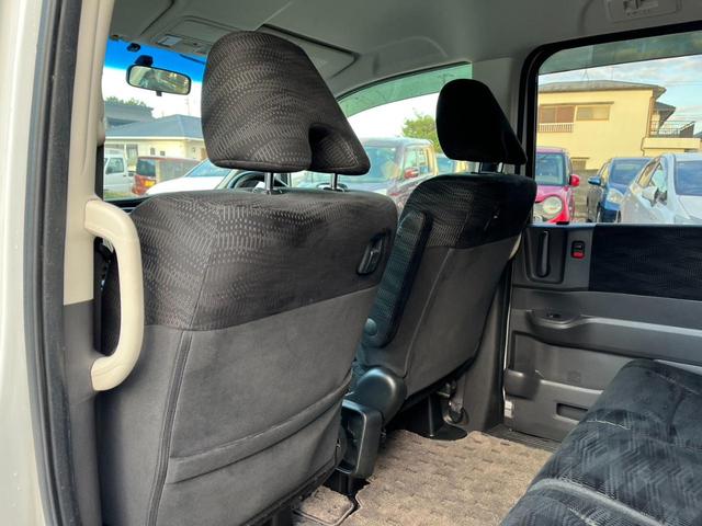 ステップワゴン G コンフォートセレクション バックカメラ ナビ TV クリアランスソナー オートクルーズコントロール 両側電動スライドドア オートライト HID スマートキー アイドリングストップ CVT アルミホイール CD DVD再生(30枚目)