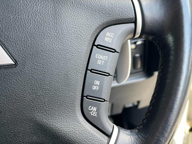 デリカD:5 シャモニー ETC バックカメラ サイドカメラ ナビ オートクルーズコントロール 両側電動スライドドア オートライト HID スマートキー 電動格納ミラー 3列シート CVT 盗難防止システム 衝突安全ボディ(11枚目)