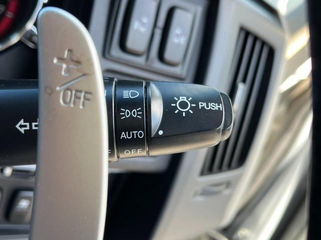 デリカD:5 シャモニー ETC バックカメラ サイドカメラ ナビ オートクルーズコントロール 両側電動スライドドア オートライト HID スマートキー 電動格納ミラー 3列シート CVT 盗難防止システム 衝突安全ボディ(12枚目)