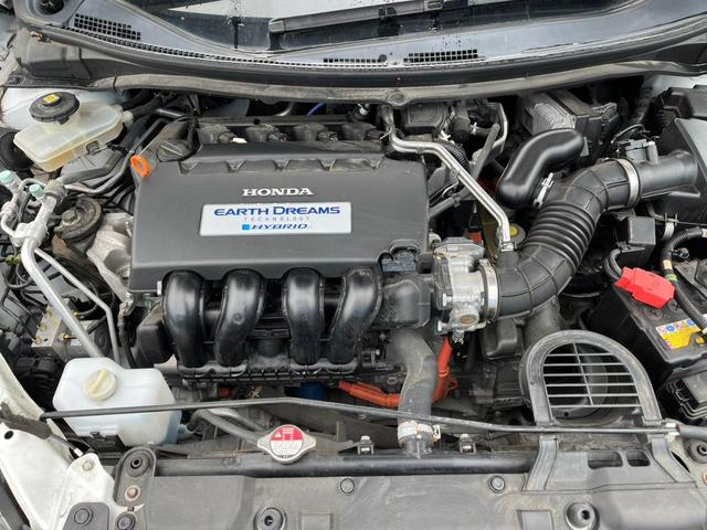 ジェイド ハイブリッドX ETC バックカメラ TV オートクルーズコントロール 衝突被害軽減システム オートライト LEDヘッドランプ スマートキー AT アルミホイール CD DVD再生(21枚目)