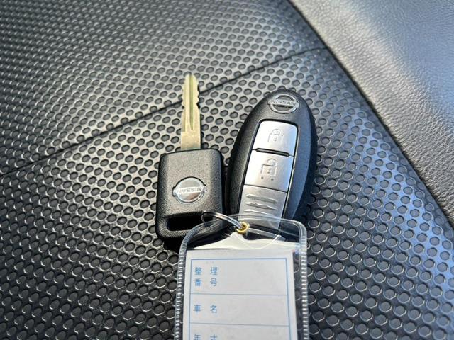 エクストレイル 20S ナビ TV アルミホイール スマートキー CVT 衝突安全ボディ ミュージックプレイヤー接続可 Bluetooth ABS エアコン パワーステアリング パワーウィンドウ 運転席エアバッグ(9枚目)