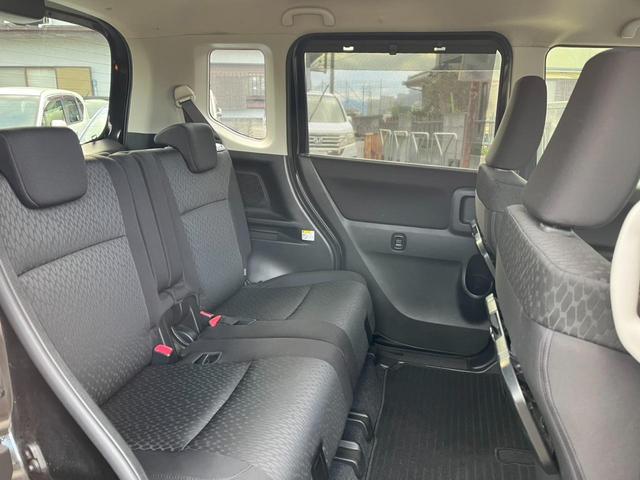 ソリオバンディット ハイブリッドＳＶ　全周囲カメラ　ナビ　ＴＶ　レーンアシスト　衝突被害軽減システム　両側スライド・片側電動　オートライト　ＬＥＤヘッドランプ　スマートキー　ＡＴ　アルミホイール　ＣＤ　ＵＳＢ　ミュージックプレイヤー接続可（24枚目）