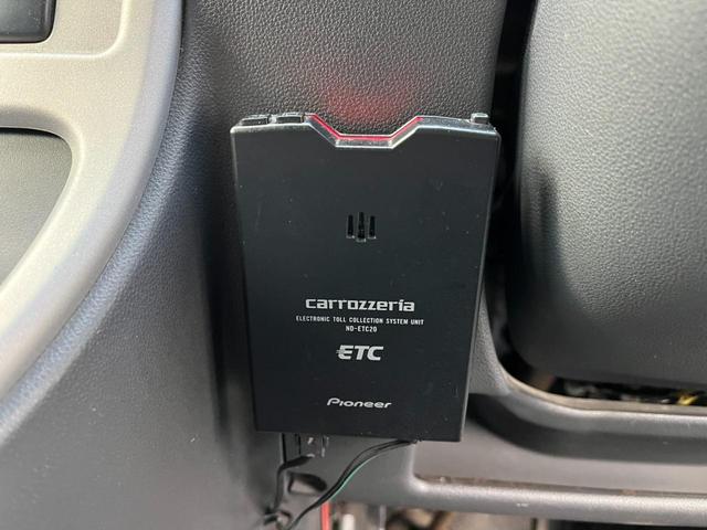 アトレーワゴン カスタムターボRS ETC 両側スライドドア HID キーレスエントリー ベンチシート ターボ AT ABS アルミホイール 衝突安全ボディ エアコン パワーステアリング パワーウィンドウ(4枚目)