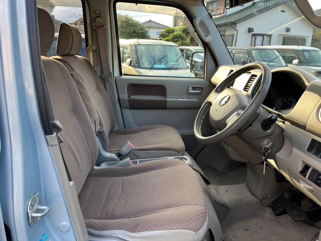 エブリイワゴン JPターボ 両側スライドドア ナビ TV キーレスエントリー AT 盗難防止システム ABS CD DVD再生 アルミホイール 衝突安全ボディ エアコン パワーステアリング パワーウィンドウ 運転席エアバッグ(7枚目)