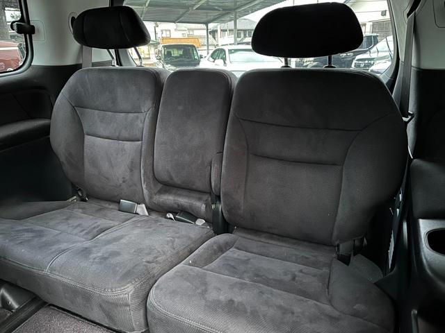 エリシオン GエアロHDDナビスペシャルパッケージ バックカメラ ナビ 両側電動スライドドア オートライト HID キーレスエントリー 3列シート AT アルミホイール 盗難防止システム 衝突安全ボディ ABS エアコン パワーステアリング(10枚目)