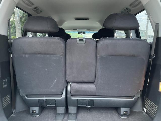 エリシオン GエアロHDDナビスペシャルパッケージ バックカメラ ナビ 両側電動スライドドア オートライト HID キーレスエントリー 3列シート AT アルミホイール 盗難防止システム 衝突安全ボディ ABS エアコン パワーステアリング(26枚目)