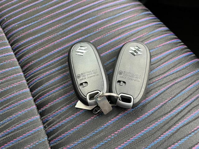 ソリオバンディット DJE 4WD ナビ TV オートクルーズコントロール 衝突被害軽減システム 両側スライド・片側電動 HID スマートキー アイドリングストップ ウォークスルー CVT アルミホイール CD(9枚目)