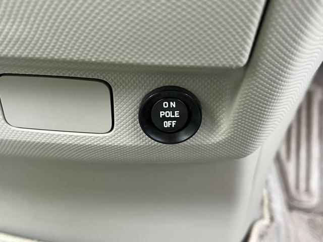 エスティマ 2.4アエラス Gエディションナビスペシャル ETC ナビ 両側電動スライドドア オートライト HID スマートキー 電動格納ミラー 3列シート ウォークスルー オットマン CVT アルミホイール DVD再生(11枚目)