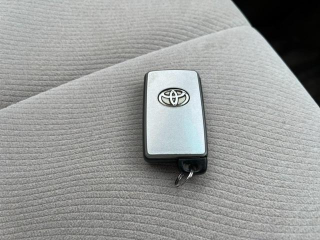 エスティマ 2.4アエラス Gエディションナビスペシャル ETC ナビ 両側電動スライドドア オートライト HID スマートキー 電動格納ミラー 3列シート ウォークスルー オットマン CVT アルミホイール DVD再生(12枚目)