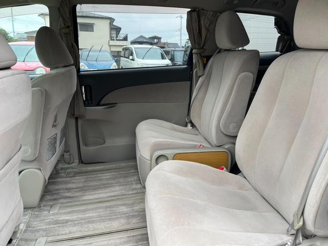 エスティマ 2.4アエラス Gエディションナビスペシャル ETC ナビ 両側電動スライドドア オートライト HID スマートキー 電動格納ミラー 3列シート ウォークスルー オットマン CVT アルミホイール DVD再生(28枚目)