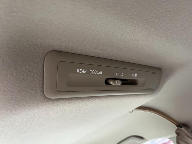 エスティマ 2.4アエラス Gエディションナビスペシャル ETC ナビ 両側電動スライドドア オートライト HID スマートキー 電動格納ミラー 3列シート ウォークスルー オットマン CVT アルミホイール DVD再生(31枚目)